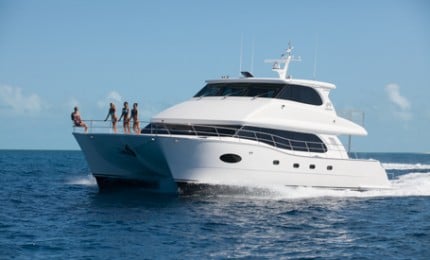 Power Catamaran Yacht Charters