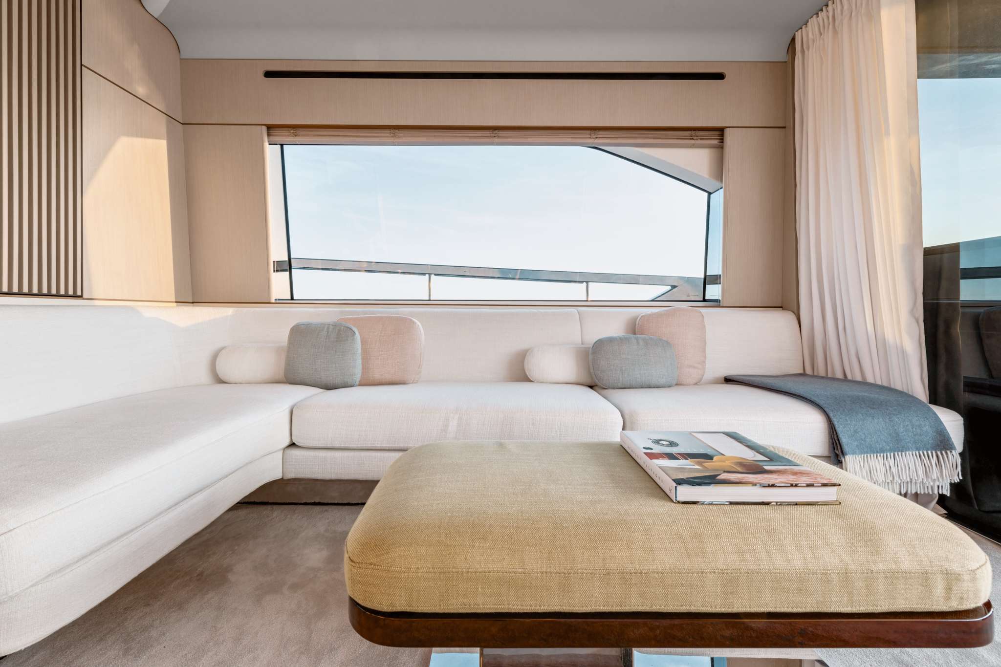 Motor Yacht 'DONNA', 8 PAX, 2 Crew, 68.00 Ft, 20.00 Meters, Built 2023, Azimut