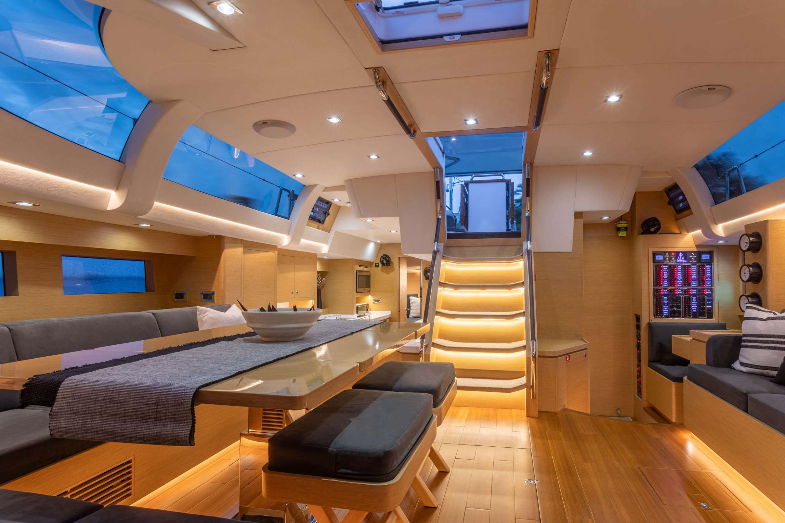 Sailing Yacht 'VANISHING POINT', 4 PAX, 2 Crew, 57.00 Ft, 17.00 Meters, Built 2022, Hylas