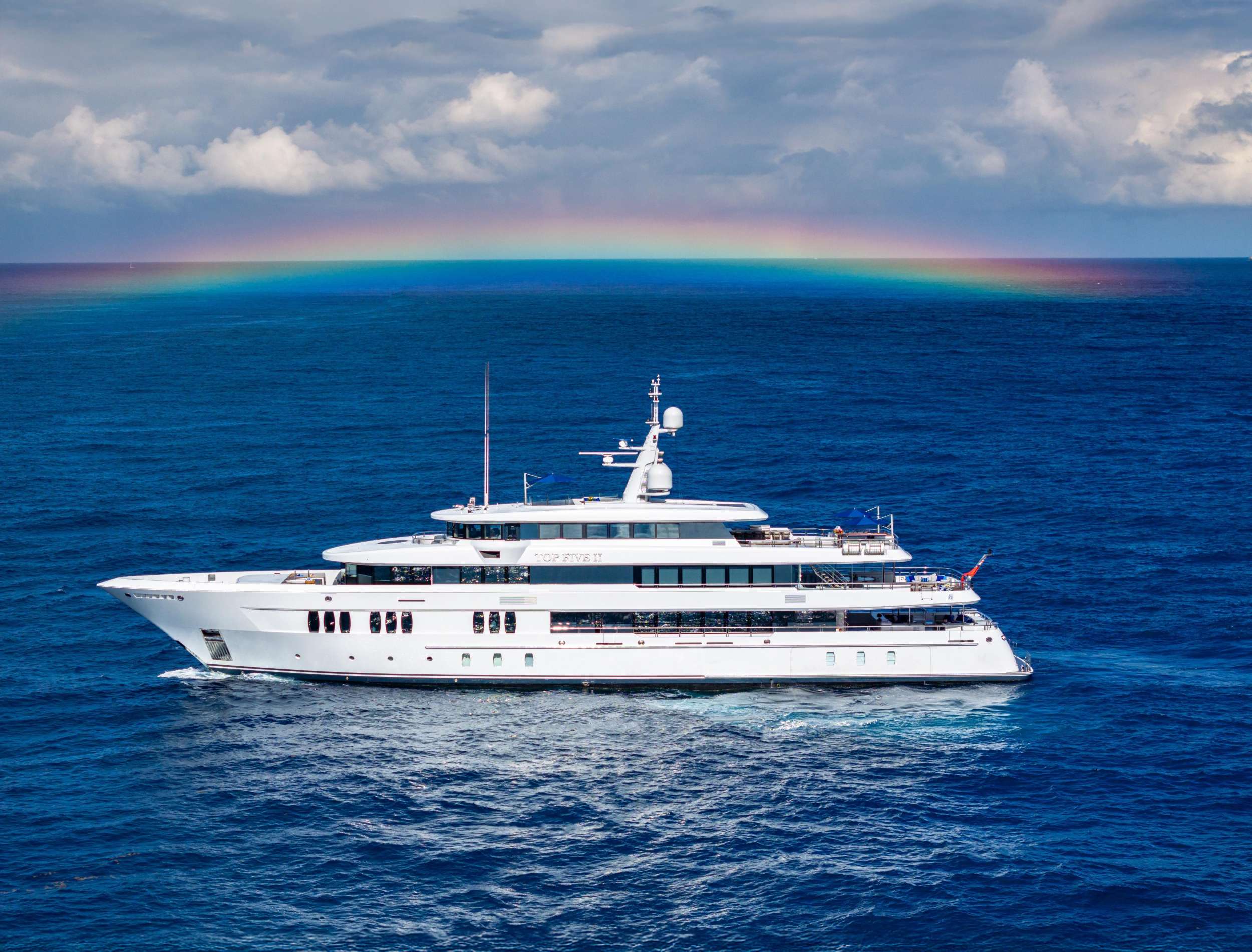Motor Yacht 'TOP FIVE II', 12 PAX, 19 Crew, 200.00 Ft, 61.00 Meters, Built 2021, Hakvoort