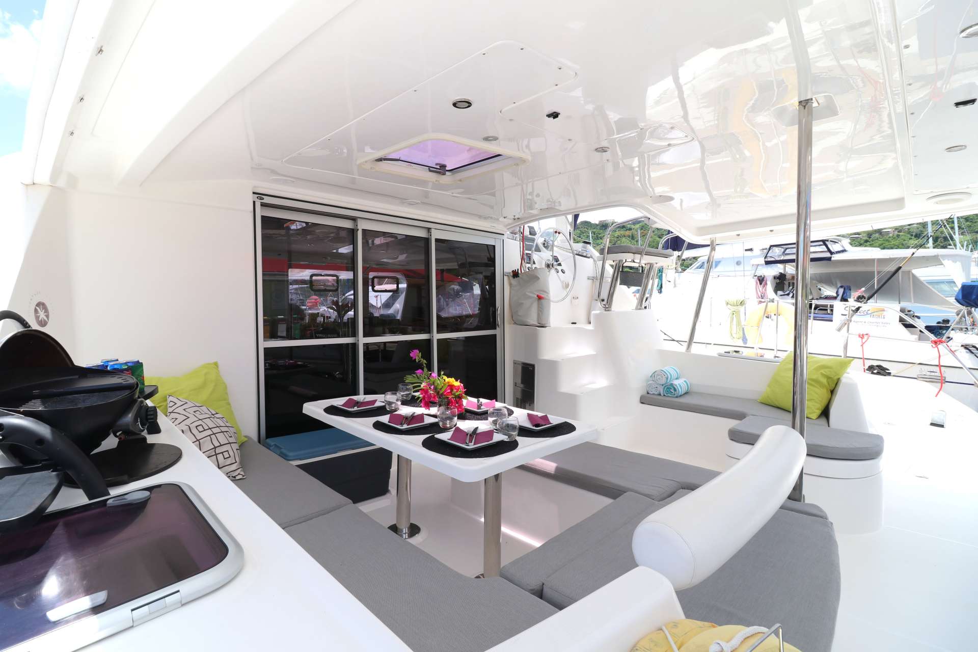 Catamaran Yacht 'GROOVY', 7 PAX, 2 Crew, 43.00 Ft, 13.00 Meters, Built 2011, Robertson and Caine
