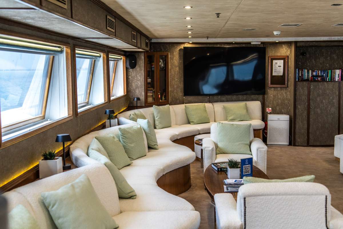 Motor Yacht 'HARMONY G', 44 PAX, 16 Crew, 177.00 Ft, 54.00 Meters, Built 2001, Custom, Refit Year 2013