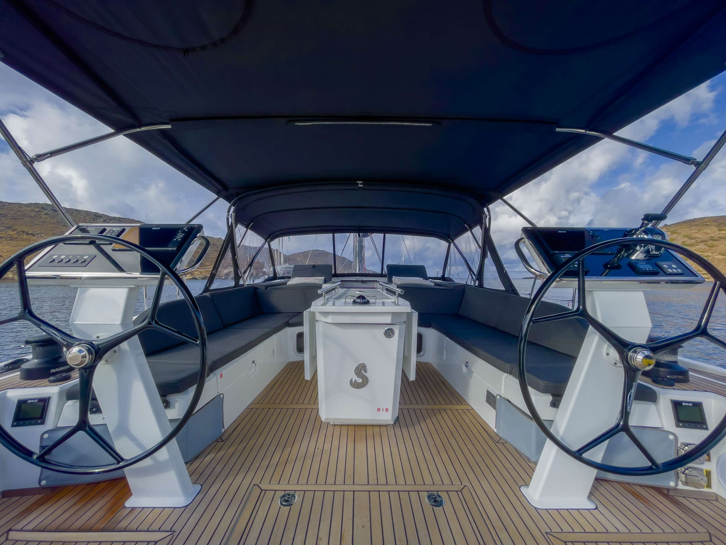 Sailing Yacht 'MIO SHI', 6 PAX, 2 Crew, 52.00 Ft, 16.00 Meters, Built 2021, Beneteau