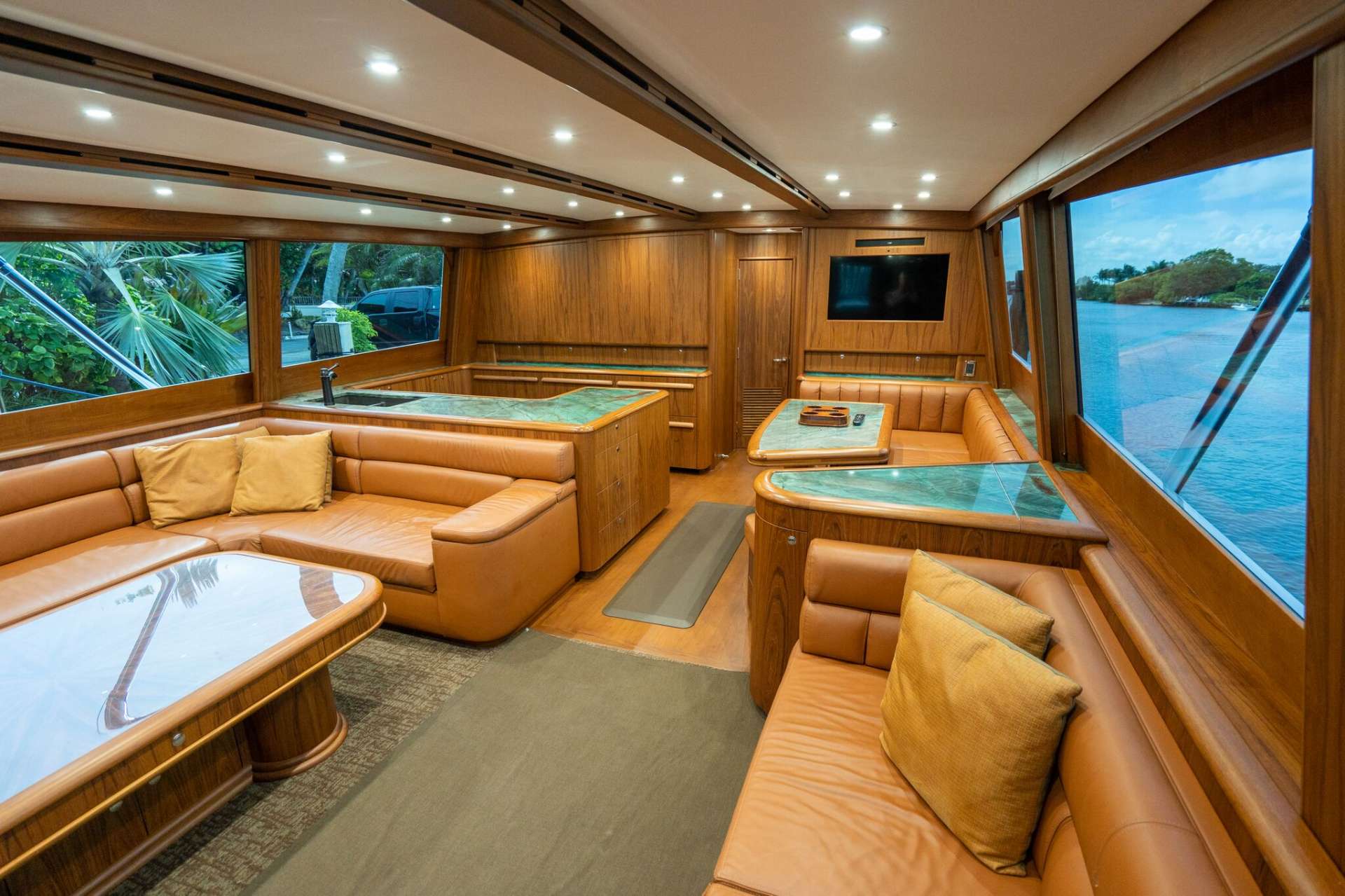 Motor Yacht 'REEL TIGHT', 6 PAX, 86.00 Ft, 26.00 Meters, Built 2017, Merritt