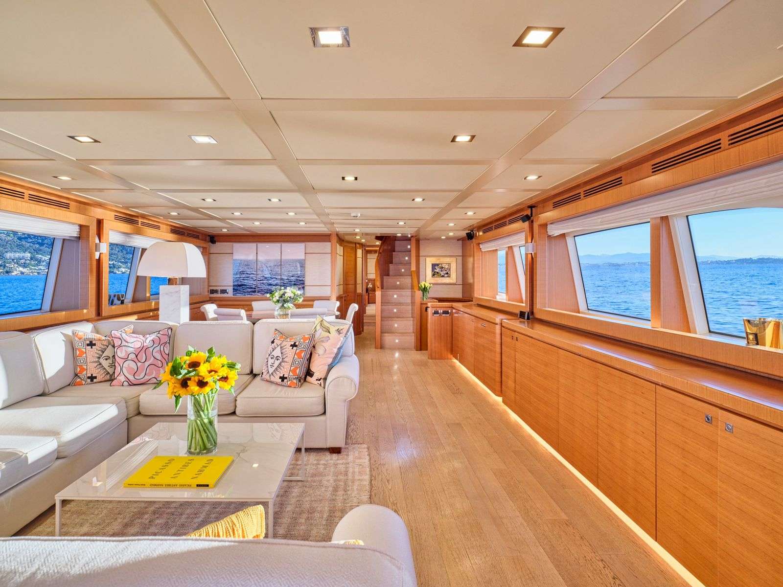 Motor Yacht 'BEST OFF', 11 PAX, 6 Crew, 108.00 Ft, 33.00 Meters, Built 2010, Ferretti, Refit Year 2024