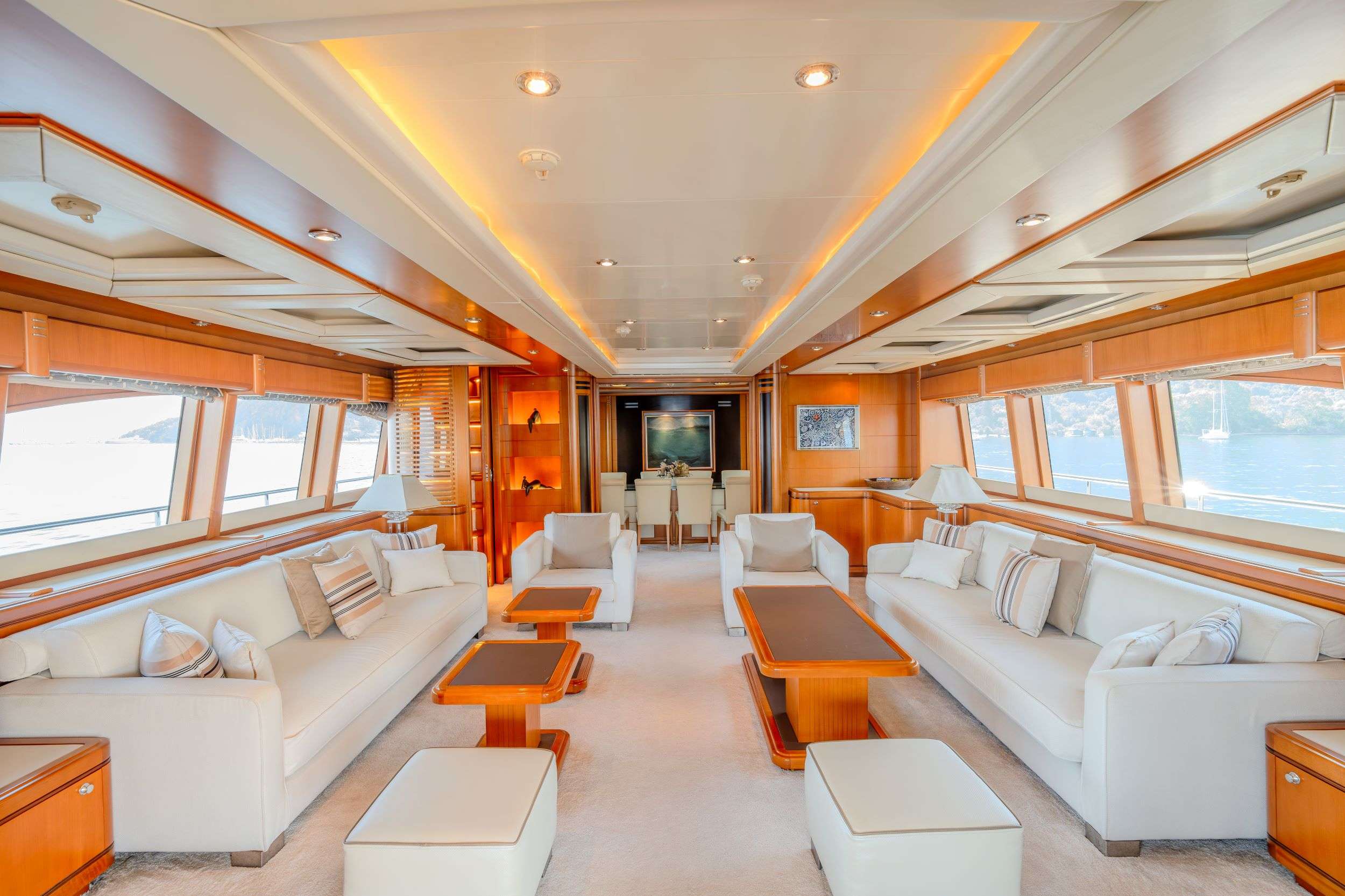 Motor Yacht 'ARIELA', 12 PAX, 8 Crew, 131.00 Ft, 40.00 Meters, Built 2004, CRN Ancona, Refit Year 2023