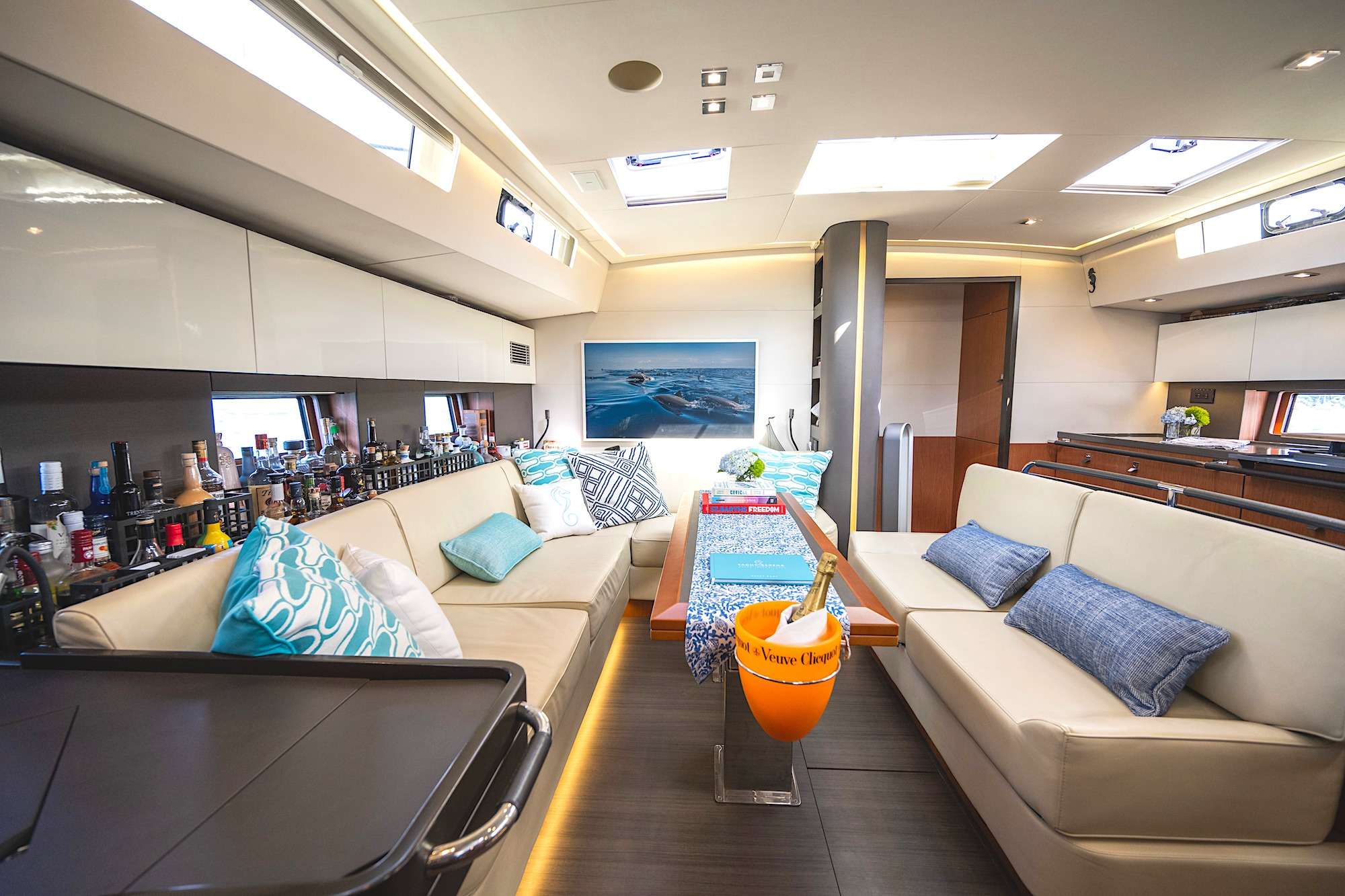 Sailing Yacht 'SERENA' Saloon, 6 PAX, 2 Crew, 63.00 Ft, 19.00 Meters, Built 2017, Beneteau, Refit Year 2023