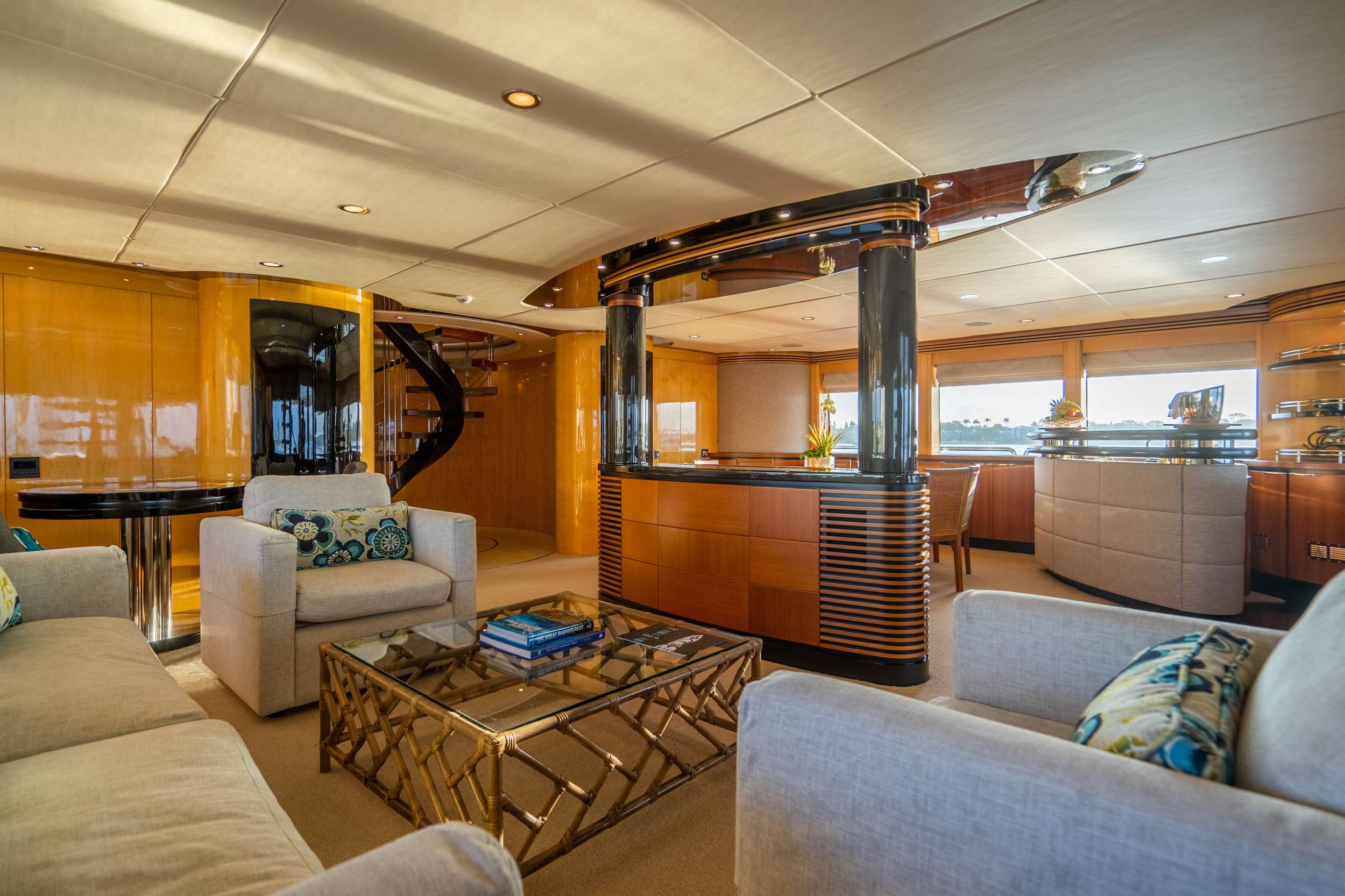 Motor Yacht 'MY SPIRIT', 10 PAX, 7 Crew, 115.00 Ft, 35.00 Meters, Built 2005, New Zealand Yachts - Whangarei, Refit Year 2022