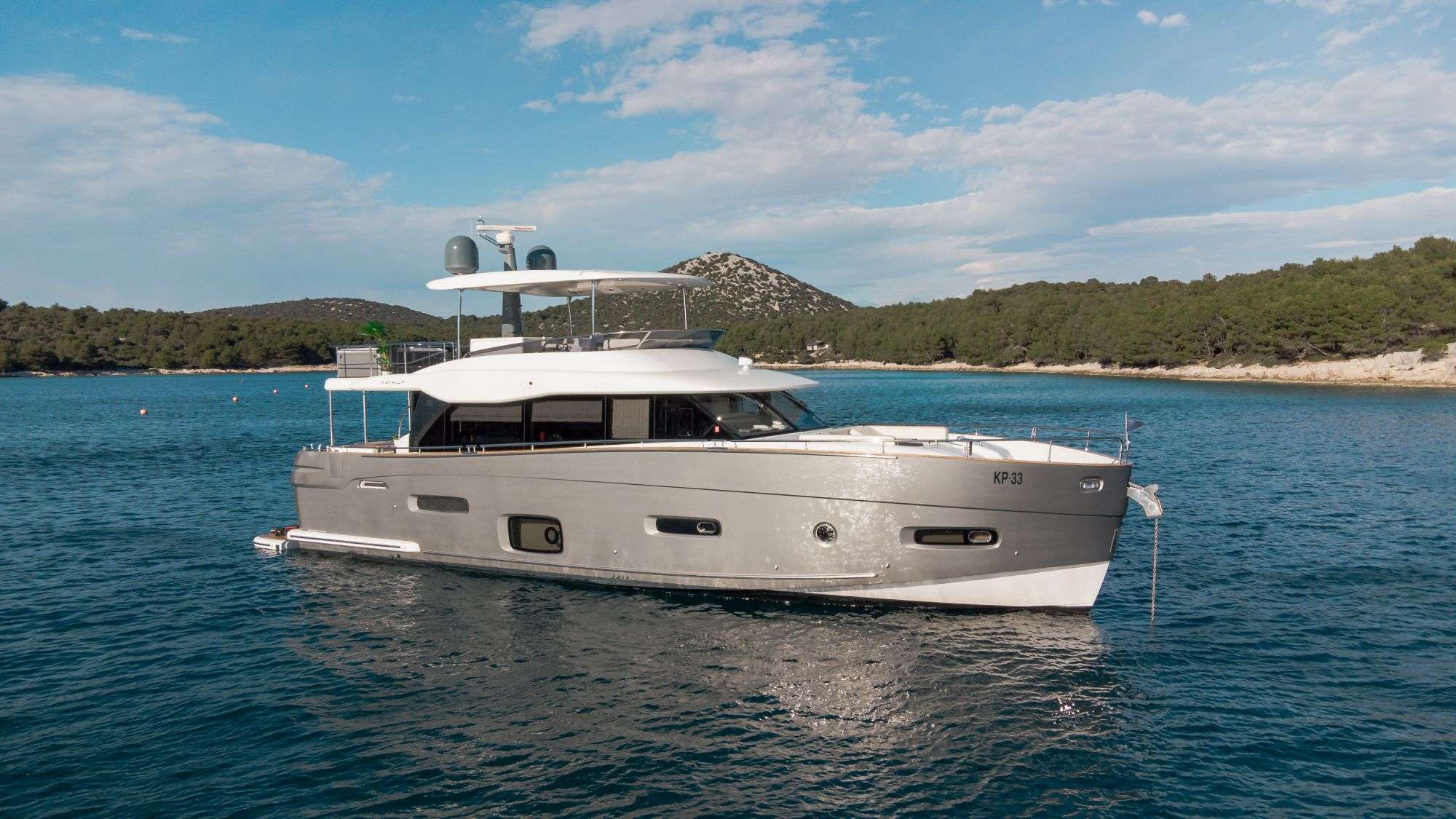 Motor Yacht 'BOLLINGER', 8 PAX, 2 Crew, 66.00 Ft, 20.00 Meters, Built 2017, Azimut