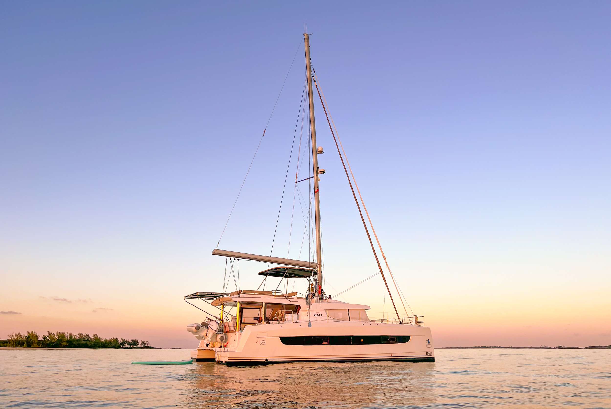 Catamaran Yacht 'BELLA', 6 PAX, 2 Crew, 49.00 Ft, 14.00 Meters, Built 2021, Bali Catamarans