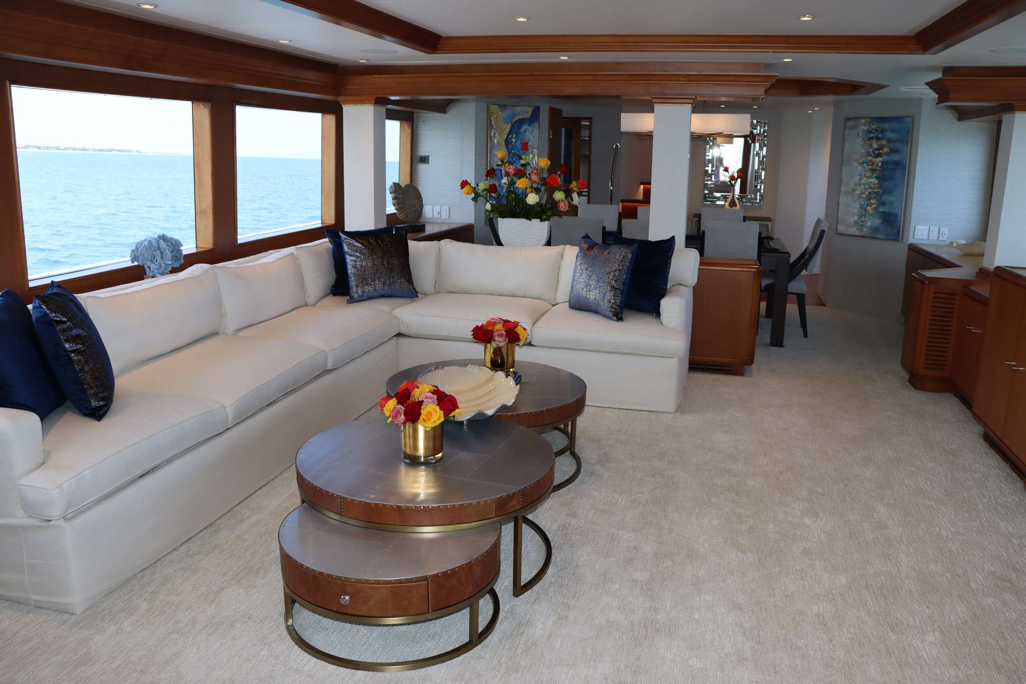 Motor Yacht 'TOO SHALLOW', 10 PAX, 130.00 Ft, 39.00 Meters, Built 1995, Hatteras, Refit Year 2021