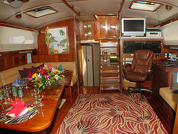 Sailing Yacht 'DRUMBEAT 1' Main Salon, 8 PAX, 2 Crew, 72.00 Ft, 21.00 Meters, Built 1985, Irwin, Refit Year 2016