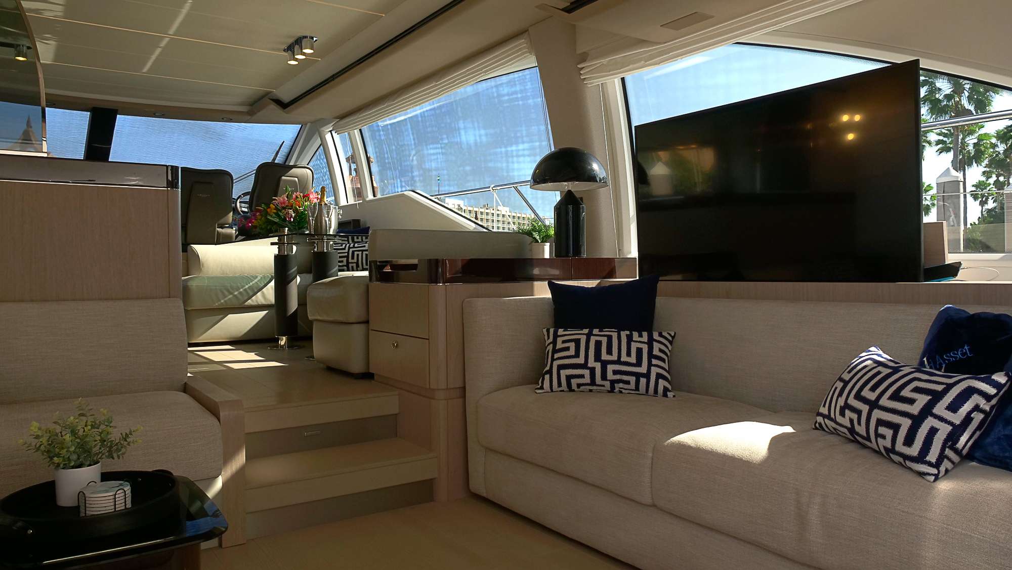 Motor Yacht 'LIQUID ASSET' Main Salon, 6 PAX, 2 Crew, 66.00 Ft, 20.00 Meters, Built 2020, Azimut