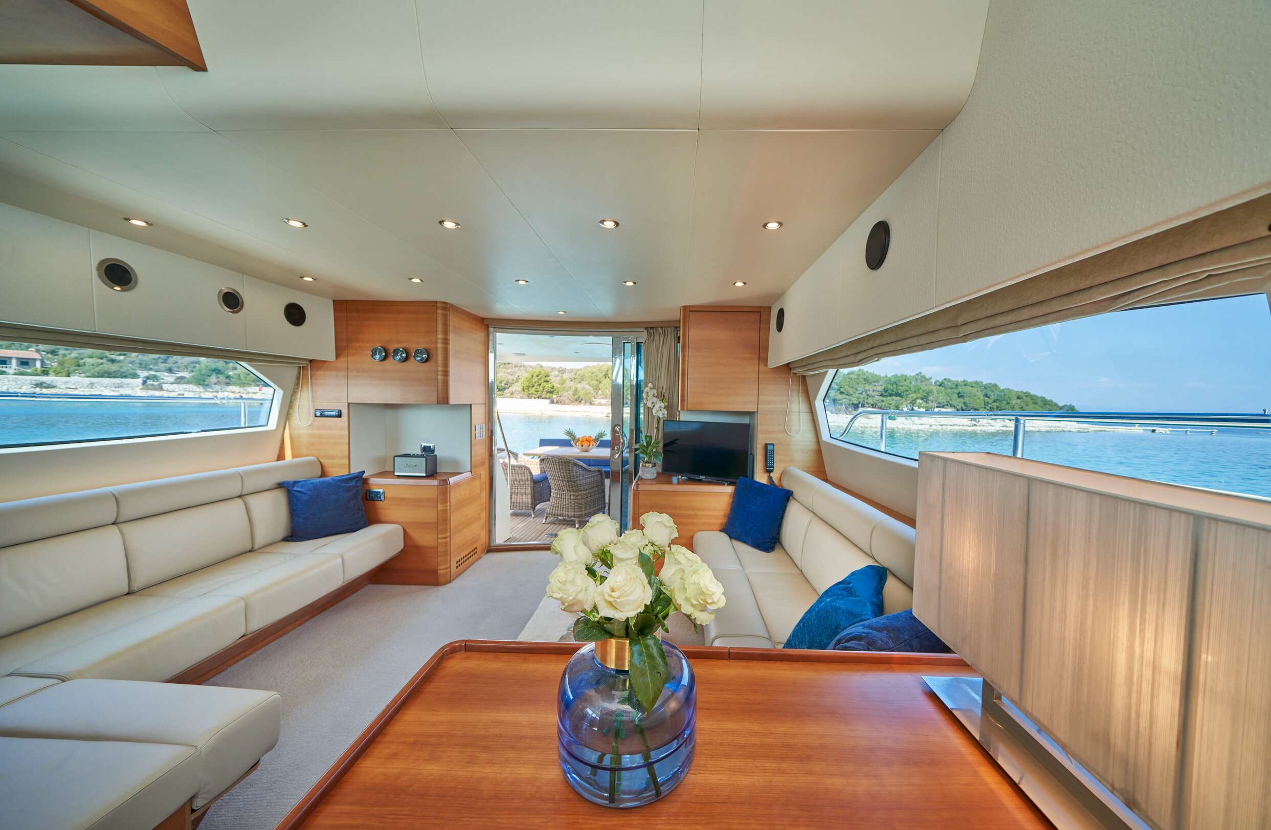 Motor Yacht 'SALWATOR', 6 PAX, 2 Crew, 65.00 Ft, 20.00 Meters, Built 2005, AICON, Refit Year 2020