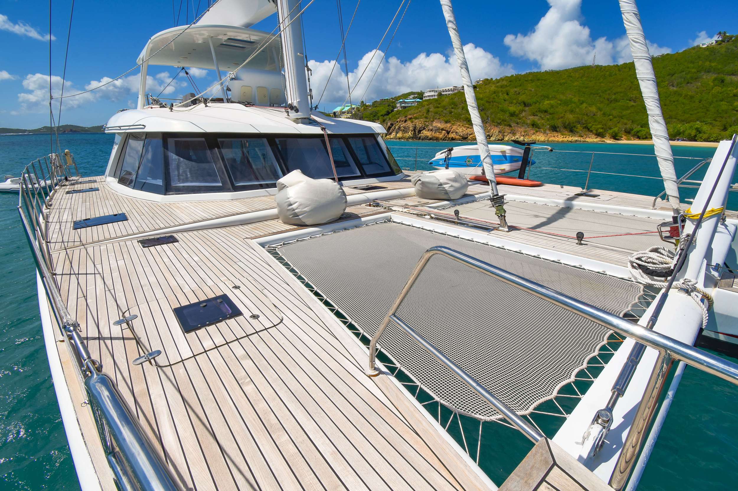Catamaran Yacht 'EUPHORIA', 6 PAX, 2 Crew, 60.00 Ft, 18.00 Meters, Built 2016, Sunreef Yachts