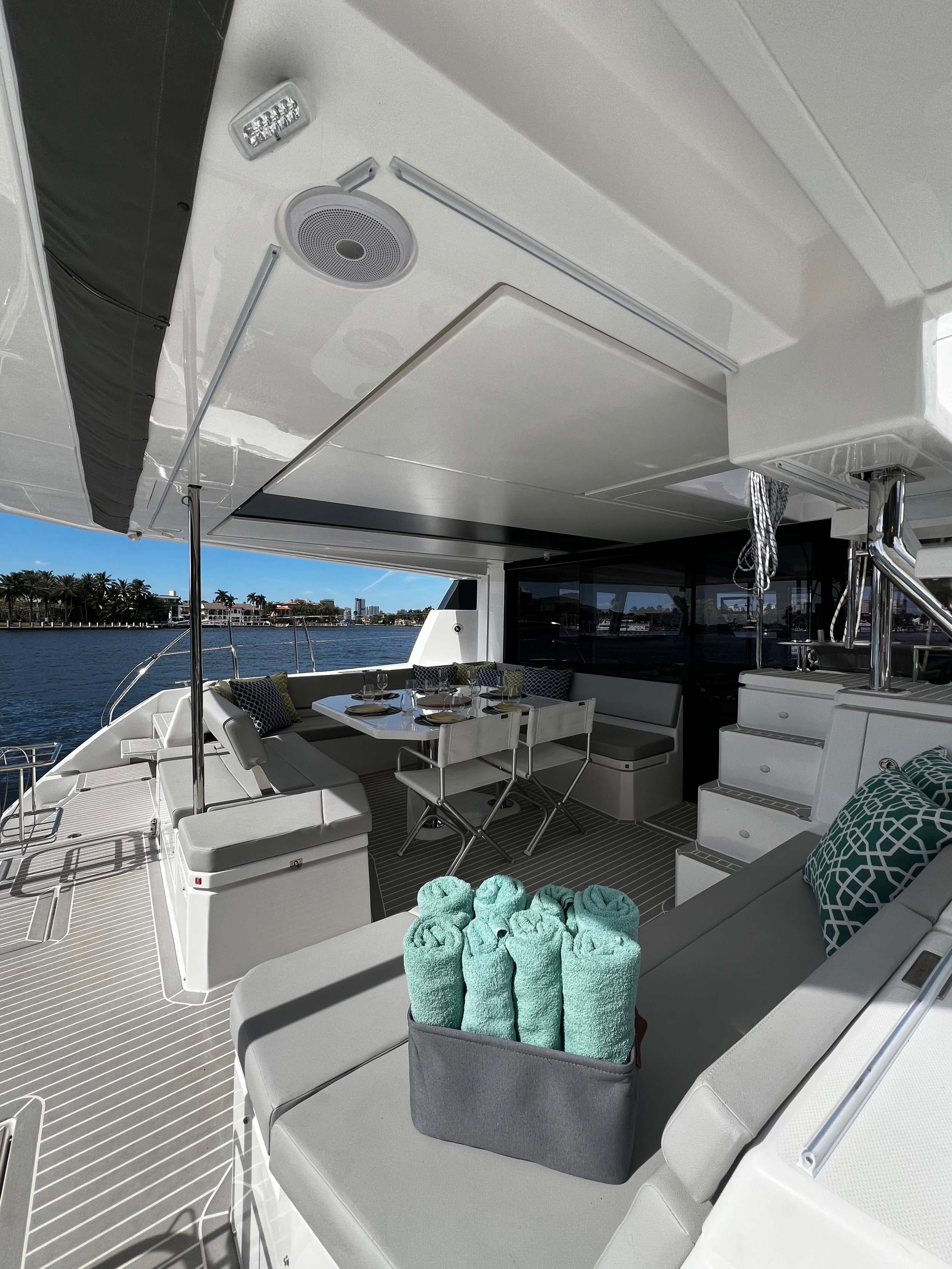 Catamaran Yacht 'ANDIAMO' Cockpit/Aft dining area, 6 PAX, 2 Crew, 50.00 Ft, 15.00 Meters, Built 2023, Leopard