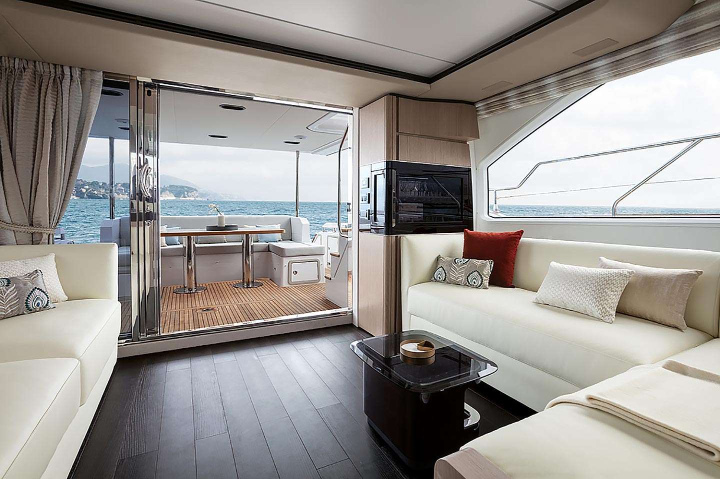 Motor Yacht 'CERULEAN', 8 PAX, 68.00 Ft, 20.00 Meters, Built 2018, Azimut