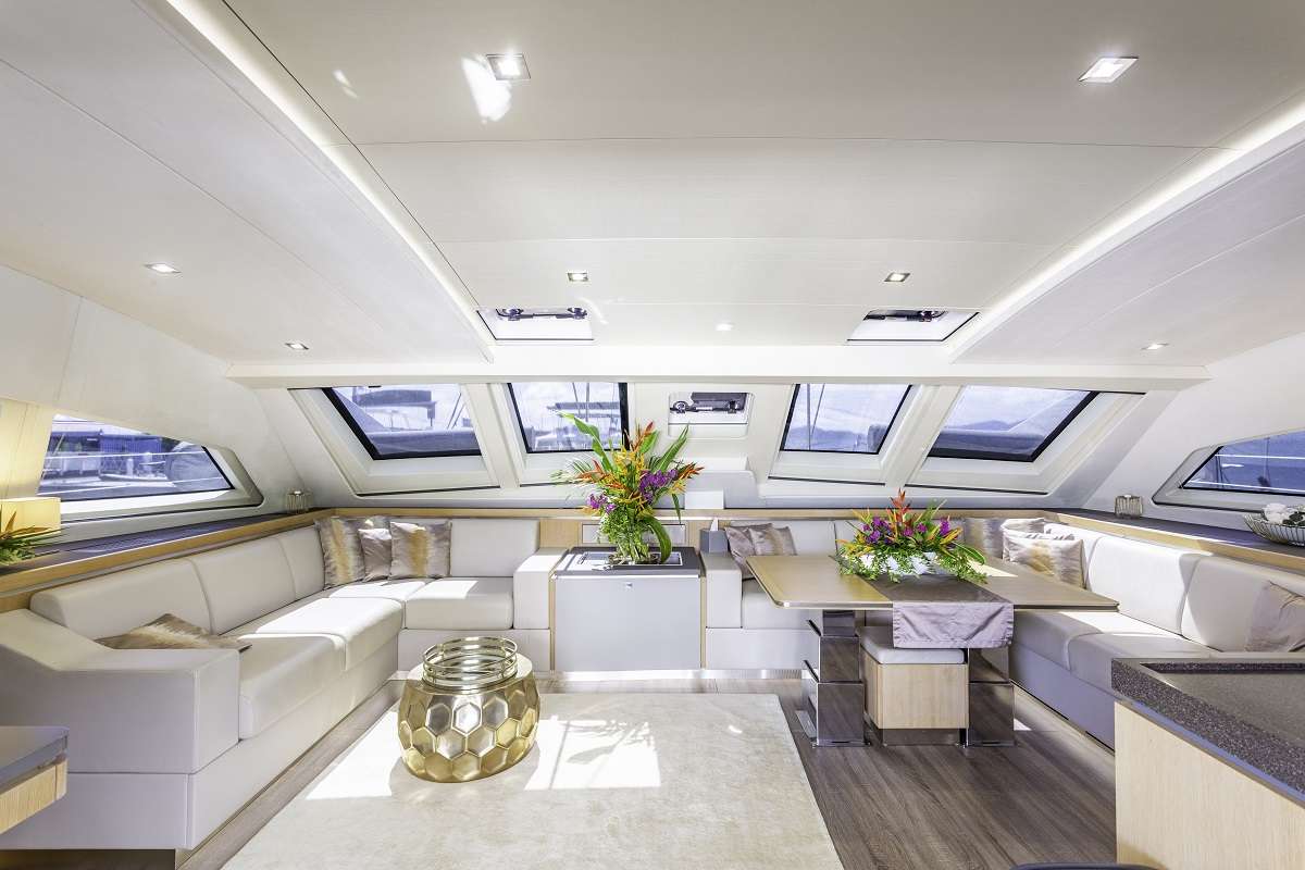 Catamaran Yacht 'ALLURE 64', 6 PAX, 2 Crew, 64.00 Ft, 19.00 Meters, Built 2020, Privilege