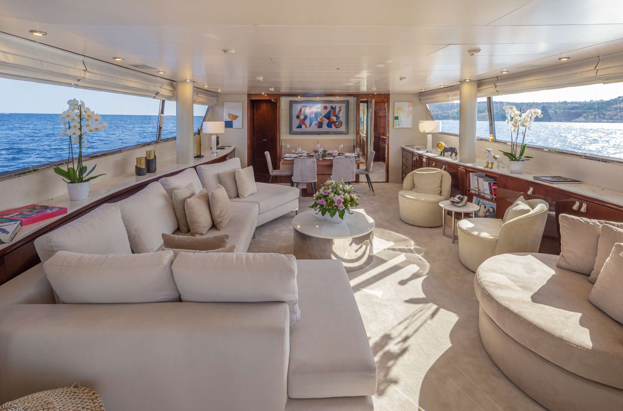 Motor Yacht 'GRACE' Salon, 11 PAX, 5 Crew, 98.00 Ft, 30.00 Meters, Built 2001, San Lorenzo, Refit Year 2019