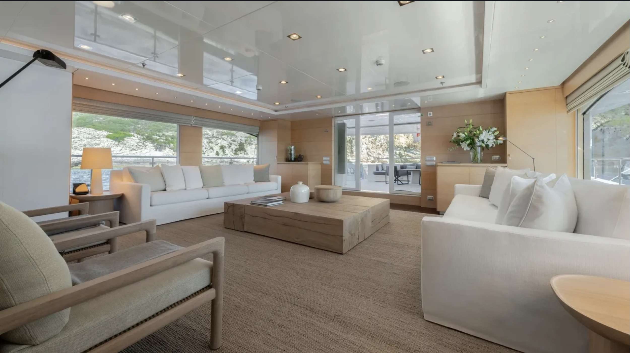 Motor Yacht 'ZIA' Main Saloon on Main Deck, 12 PAX, 11 Crew, 164.00 Ft, 50.00 Meters, Built 2008, Refit Year 2022