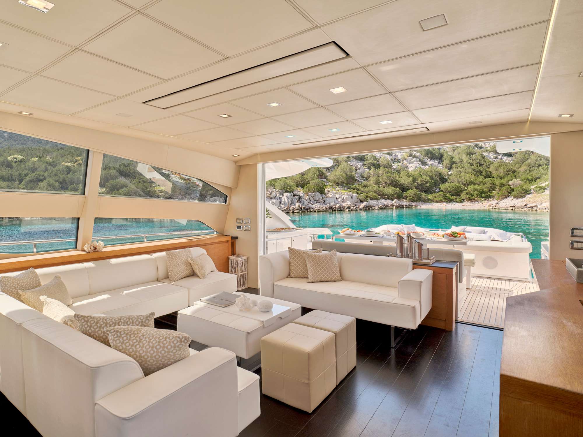 Motor Yacht 'FOR EVER' Salon, 8 PAX, 4 Crew, 80.00 Ft, 24.00 Meters, Built 2008, Pershing, Refit Year 2023