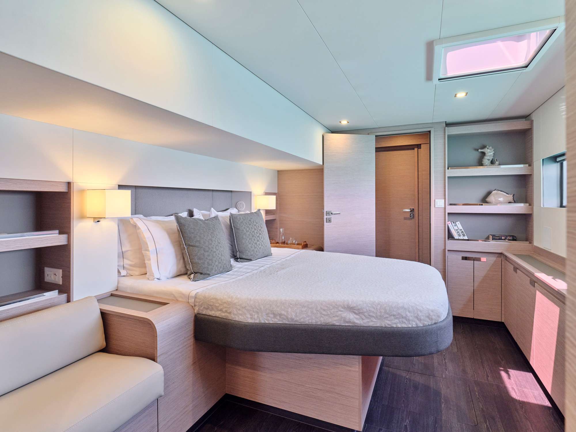 Catamaran Yacht 'ALMA', 10 PAX, 3 Crew, 61.00 Ft, 18.00 Meters, Built 2022, Fountaine Pajot