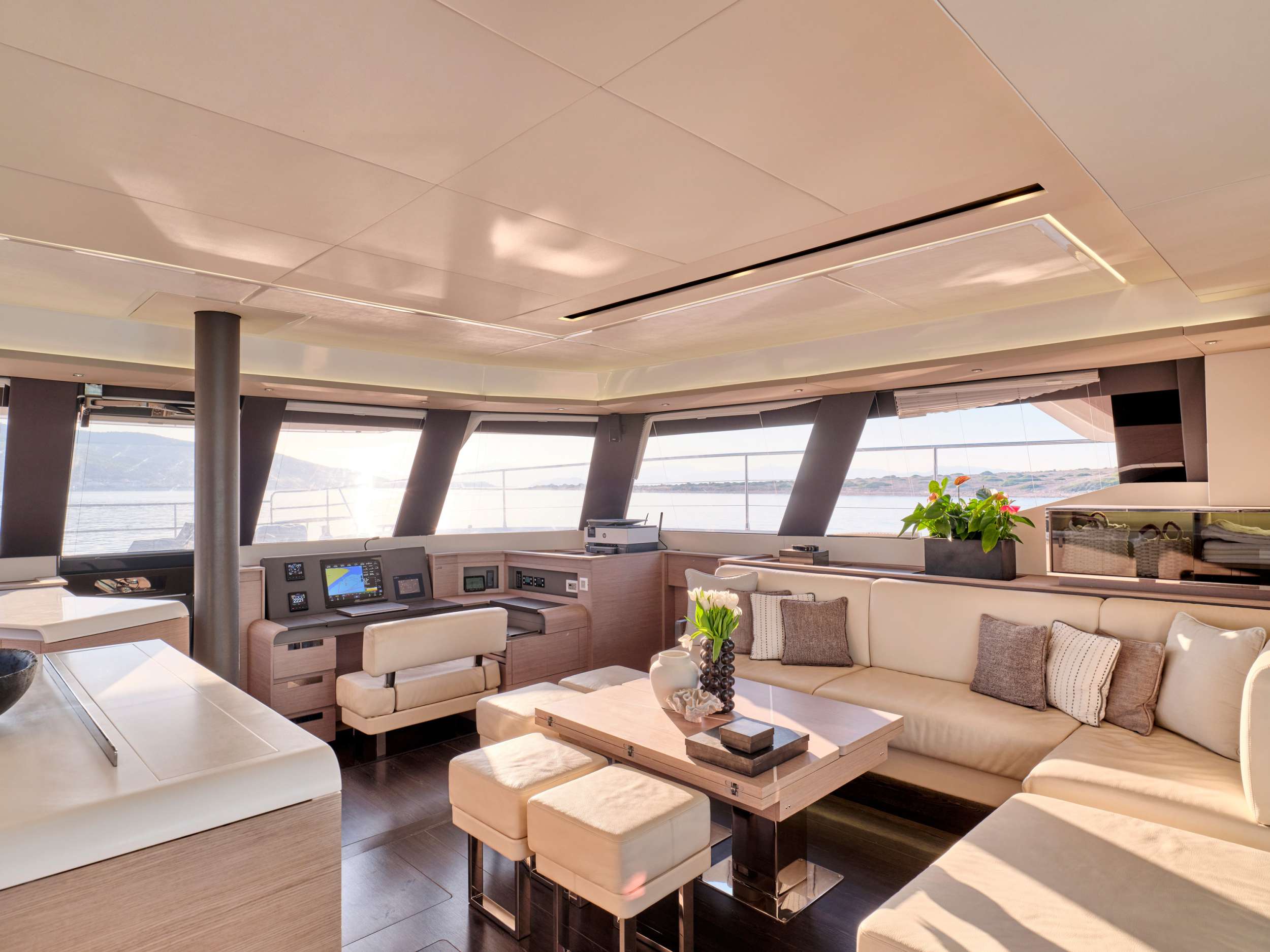 Catamaran Yacht 'CHRISTAL MIO', 10 PAX, 4 Crew, 67.00 Ft, 20.00 Meters, Built 2020, Fountaine Pajot