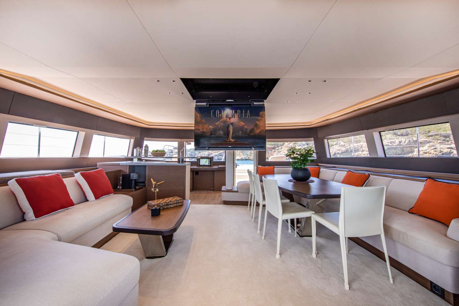 Catamaran Yacht 'KINGFISHER V', 6 PAX, 3 Crew, 67.00 Ft, 20.00 Meters, Built 2021, Lagoon