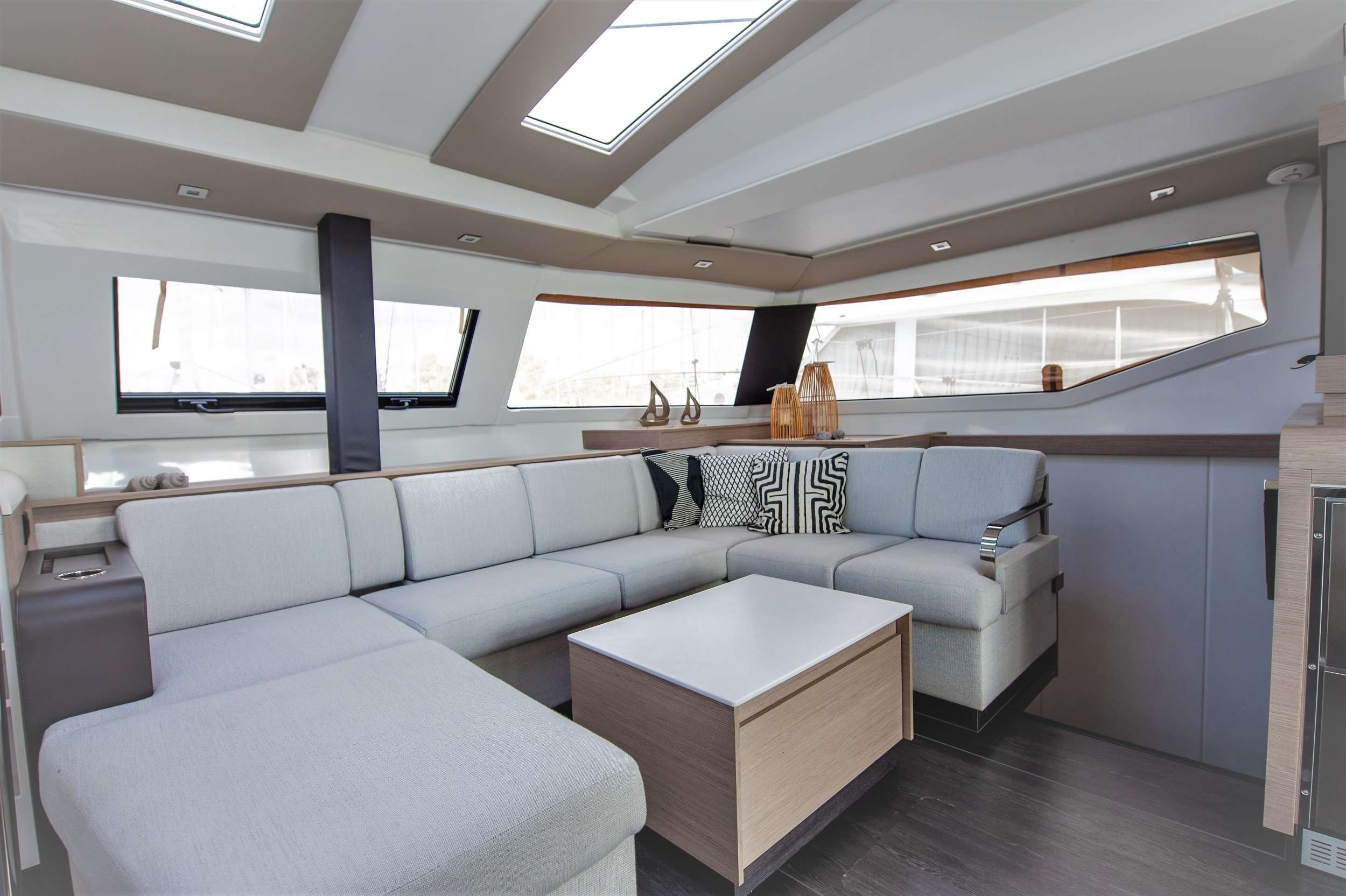 Catamaran Yacht 'MALI', 6 PAX, 2 Crew, 45.00 Ft, 13.00 Meters, Built 2022, Fountaine Pajot