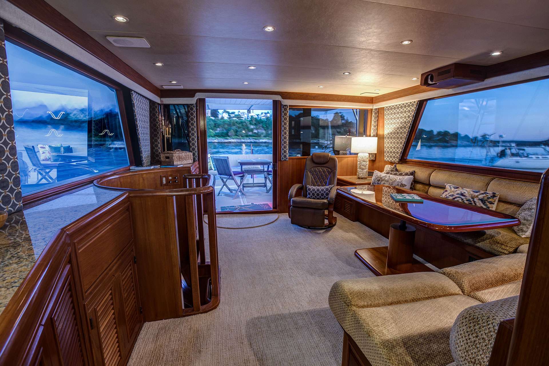 Motor Yacht 'TIMELESS', 6 PAX, 2 Crew, 62.00 Ft, 18.00 Meters, Built 2001, Offshore