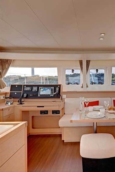 Catamaran Yacht 'AMELIA' Full set of electronic instruments., 8 PAX, 1 Crew, 45.00 Ft, 13.00 Meters, Built 2012, Lagoon, Refit Year 2021