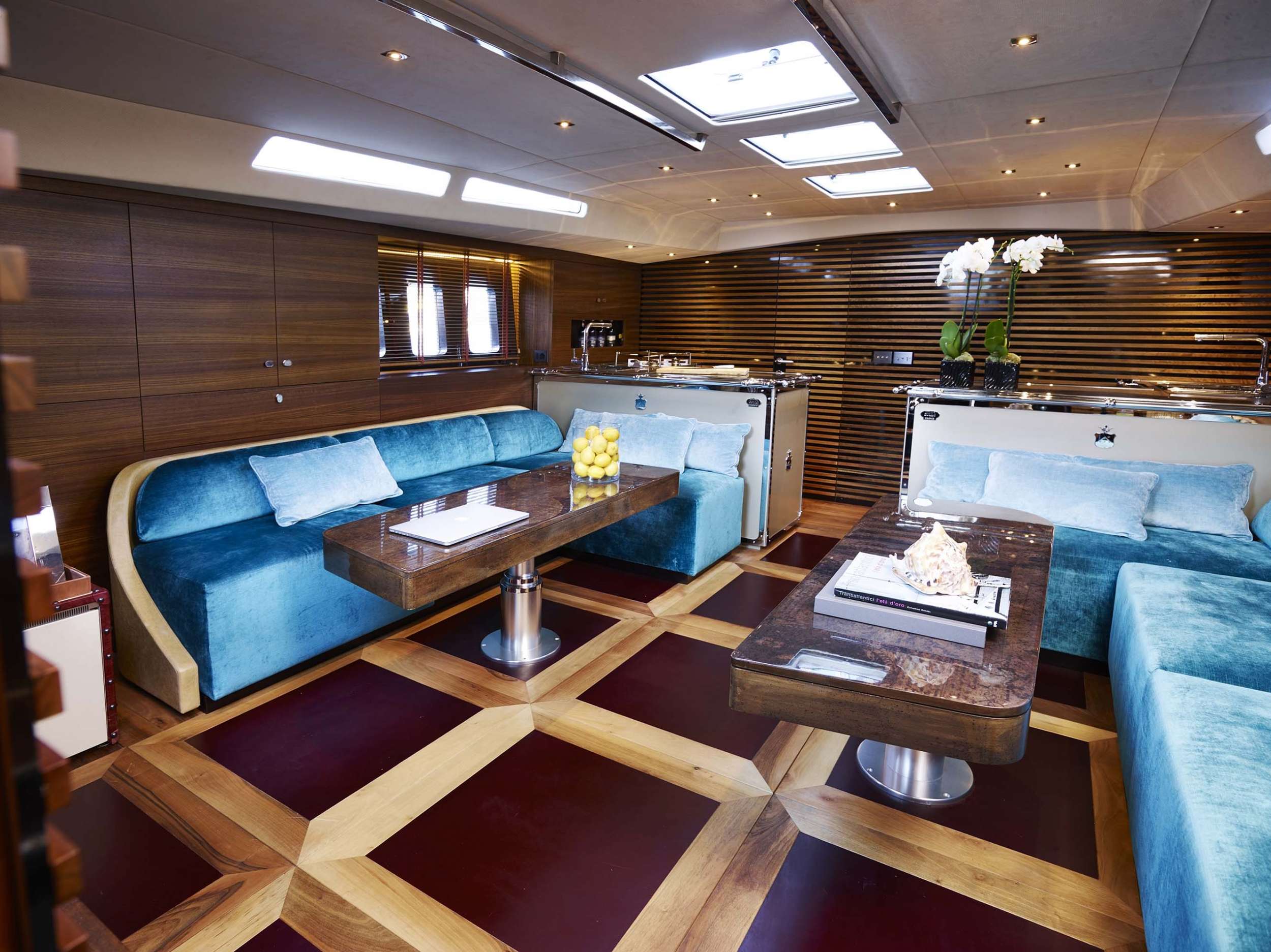 Sailing Yacht 'TUSCAN SPIRIT' Main salon, 6 PAX, 2 Crew, 65.00 Ft, 20.00 Meters, Built 2014, Hanse Yachts, Refit Year 2022