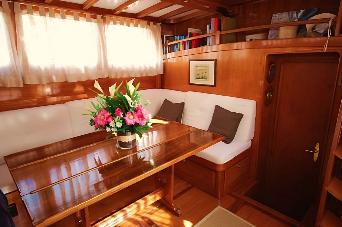 Sailing Yacht 'PAULENA', 7 PAX, 74.00 Ft, 22.00 Meters, Built 1966, Sangermani, Refit Year 2012