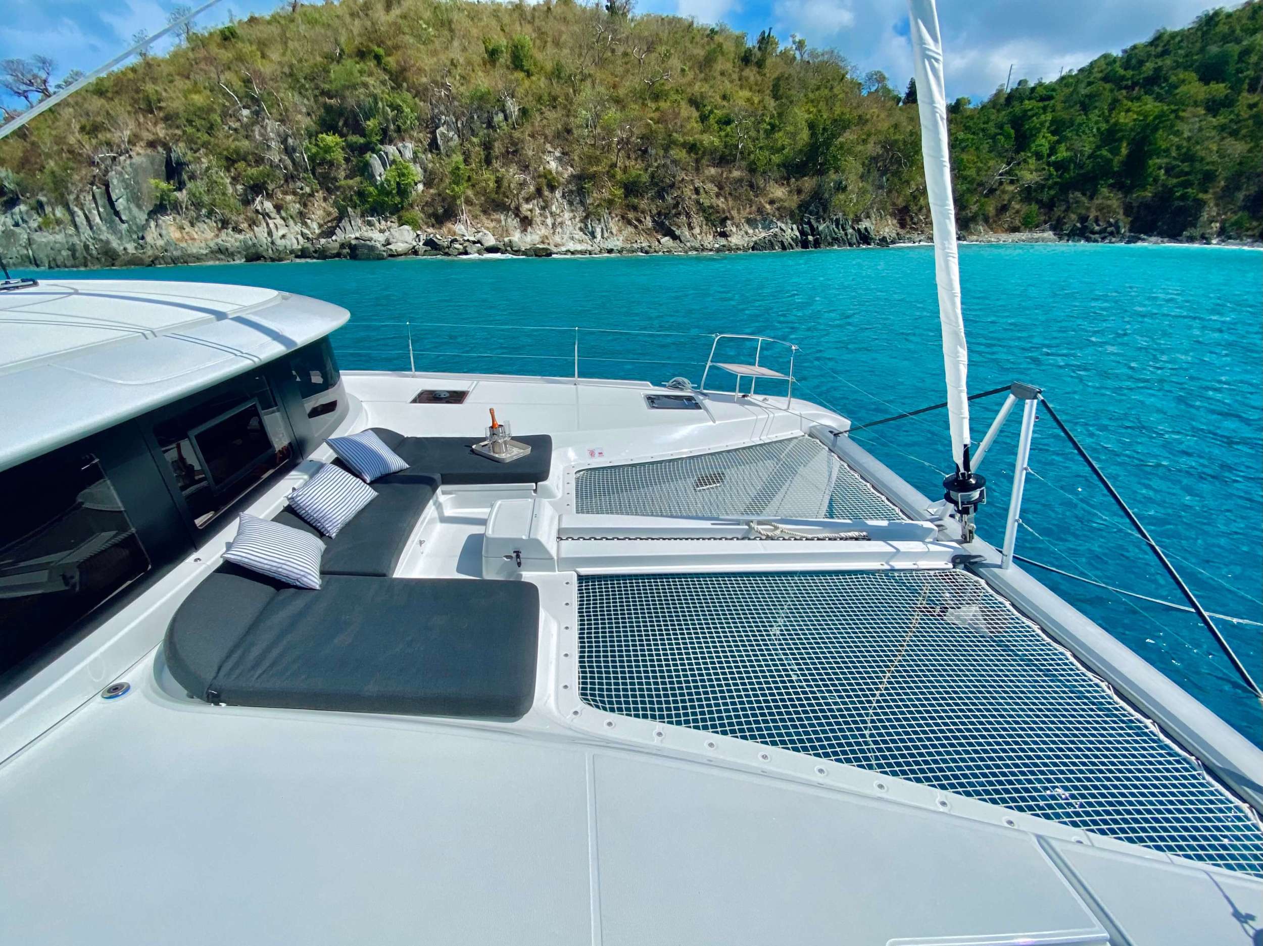Catamaran Yacht 'EASIR II', 6 PAX, 2 Crew, 46.00 Ft, 14.00 Meters, Built 2020, Lagoon