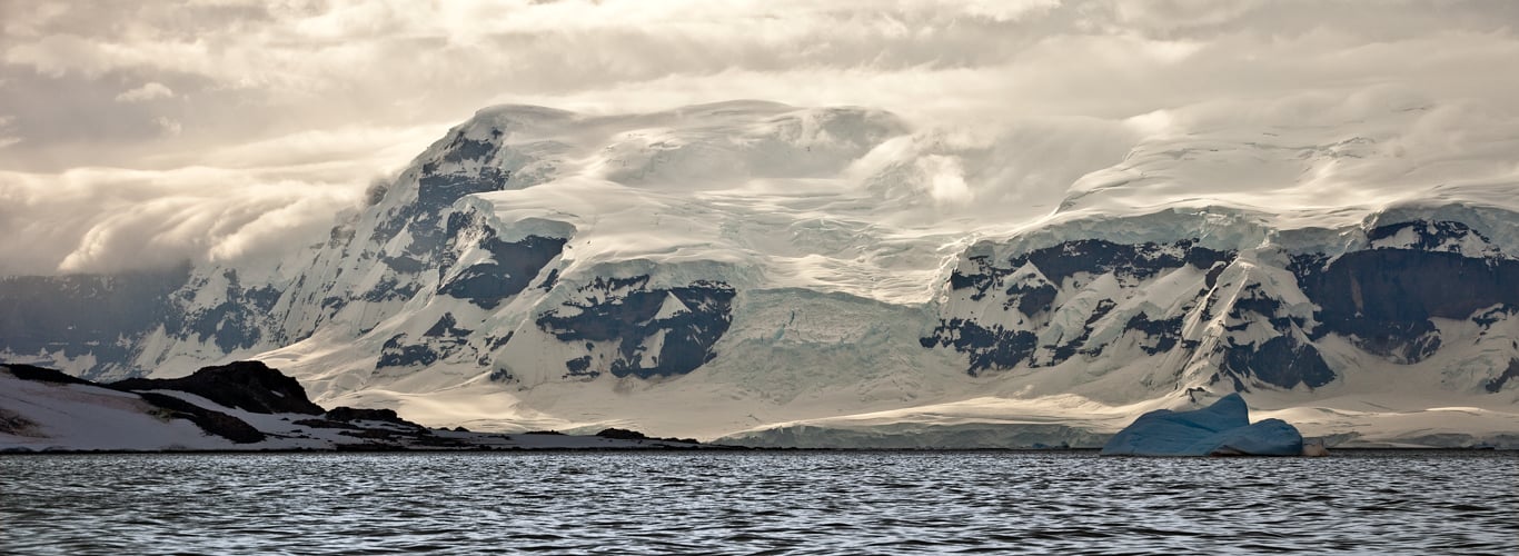 Antartica Yacht Charters