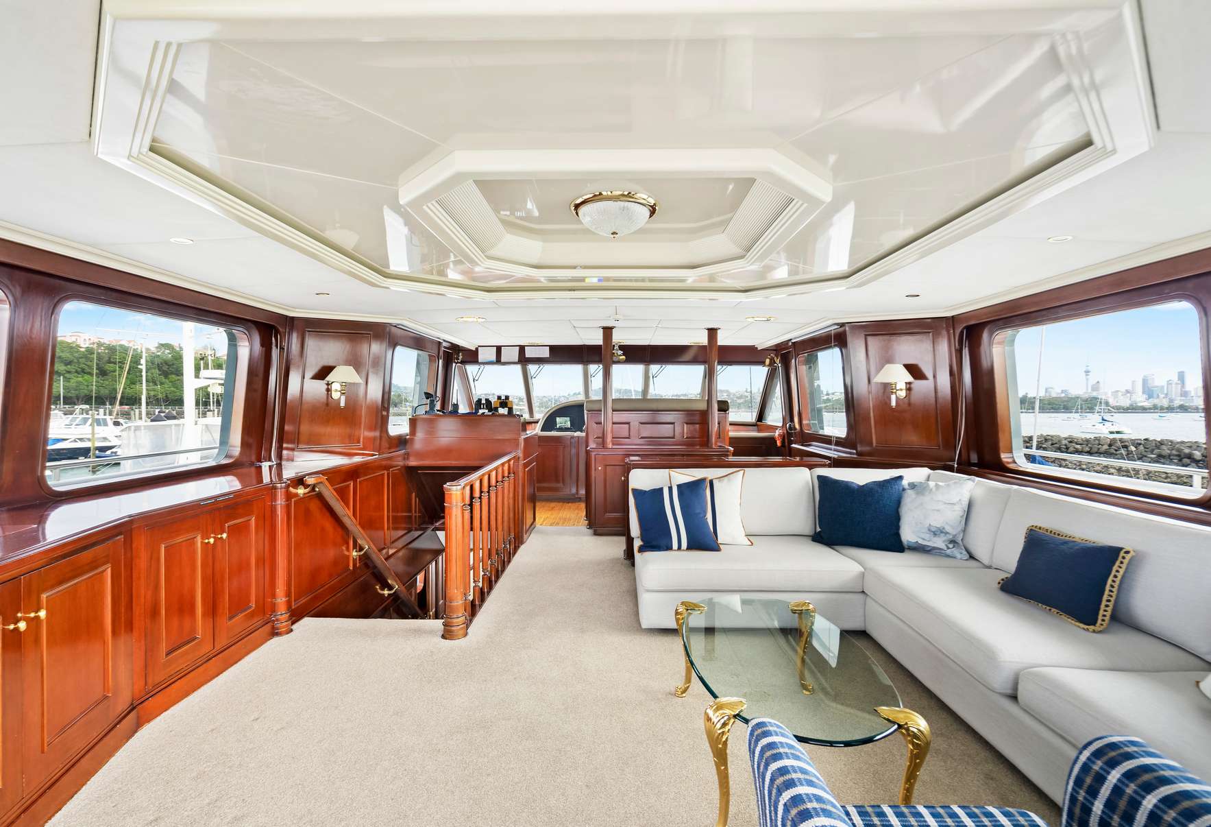 Motor Yacht 'PACIFIC MERMAID' Main Salon, 8 PAX, 4 Crew, 104.00 Ft, 32.00 Meters, Built 1995, Johnson, Refit Year 2025