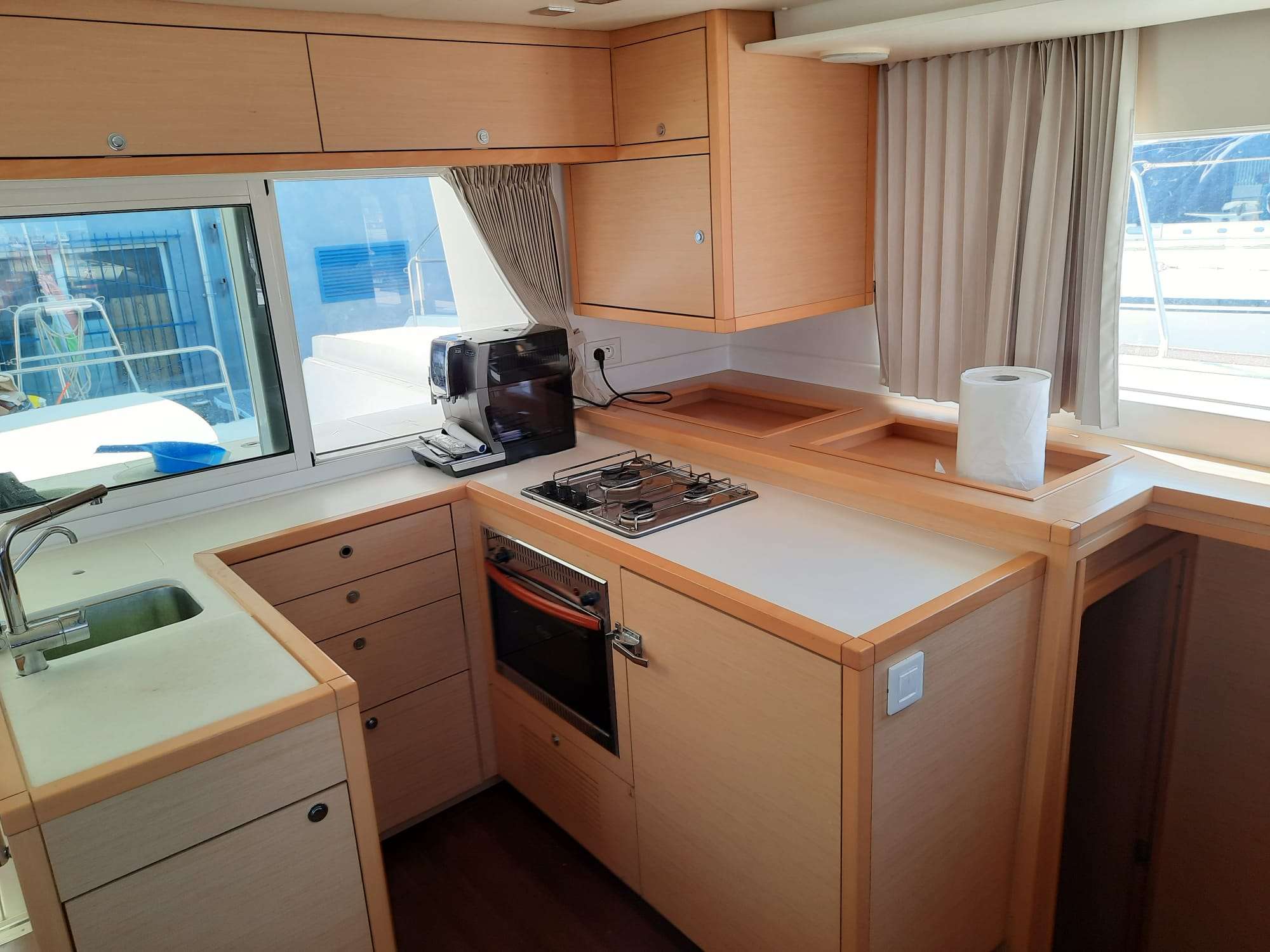 Catamaran Yacht 'PASHÀ', 8 PAX, 45.00 Ft, 13.00 Meters, Built 2012, Lagoon, Refit Year 2021