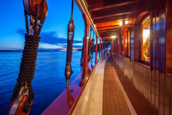 Motor Sailing Yacht 'ROMANCA', 16 PAX, 5 Crew, 93.00 Ft, 28.00 Meters, Built 1998, Custom, Refit Year 2020