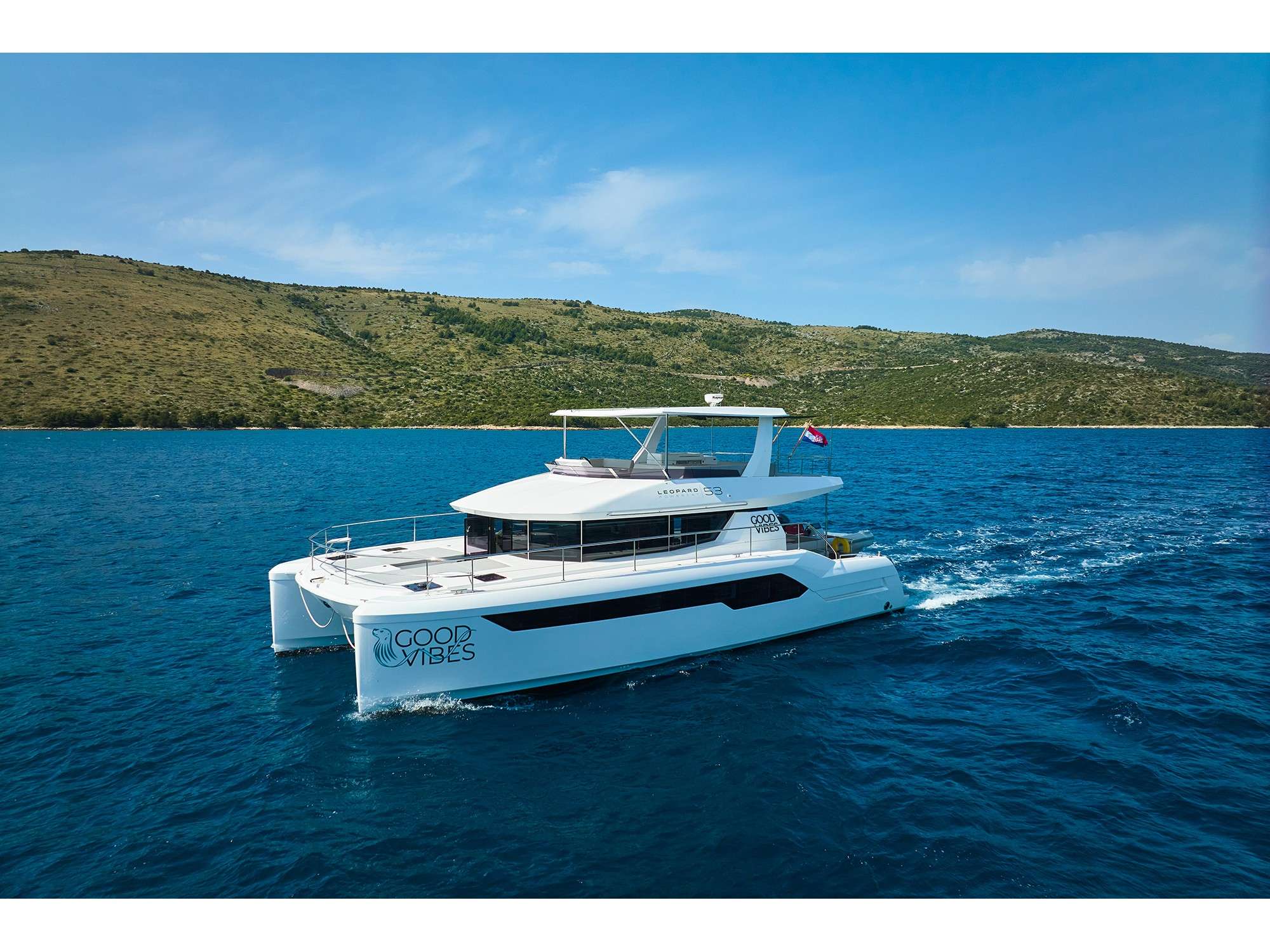 Motor Yacht 'GOOD VIBES ( LEOPARD 53 PC OWNER VERSION)', 6 PAX, 53.00 Ft, 16.00 Meters, Built 2021, Leopard