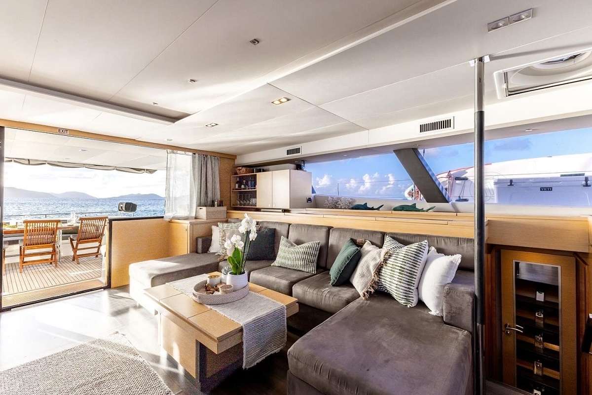 Catamaran Yacht 'TRUE STORY' Salon Seating, 8 PAX, 2 Crew, 67.00 Ft, 20.00 Meters, Built 2017, Fountaine Pajot