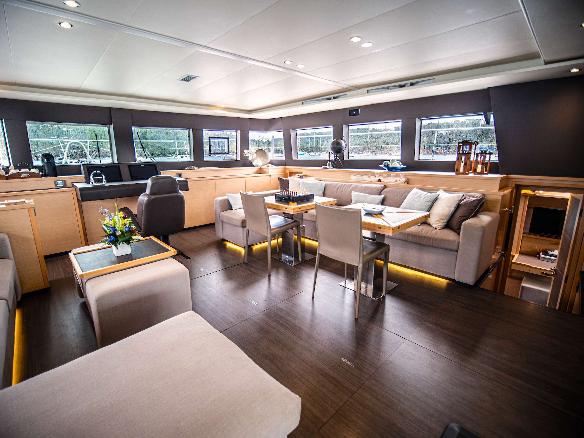 Catamaran Yacht 'PHILOTIMO' Saloon, 6 PAX, 2 Crew, 63.00 Ft, 19.00 Meters, Built 2018, Lagoon