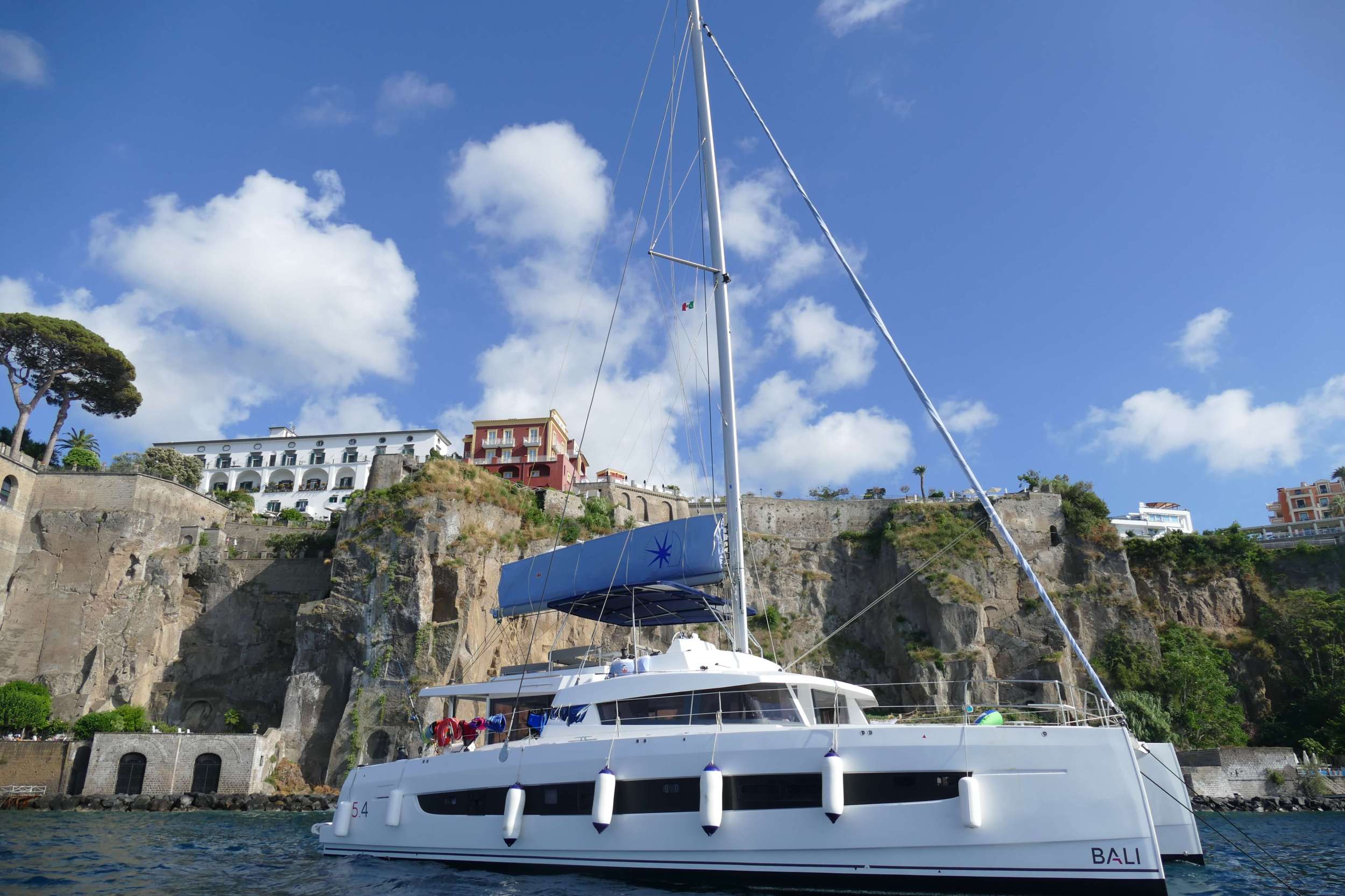 Catamaran Yacht 'PERMABEAR', 10 PAX, 2 Crew, 54.00 Ft, 16.00 Meters, Built 2023, Bali Catamarans
