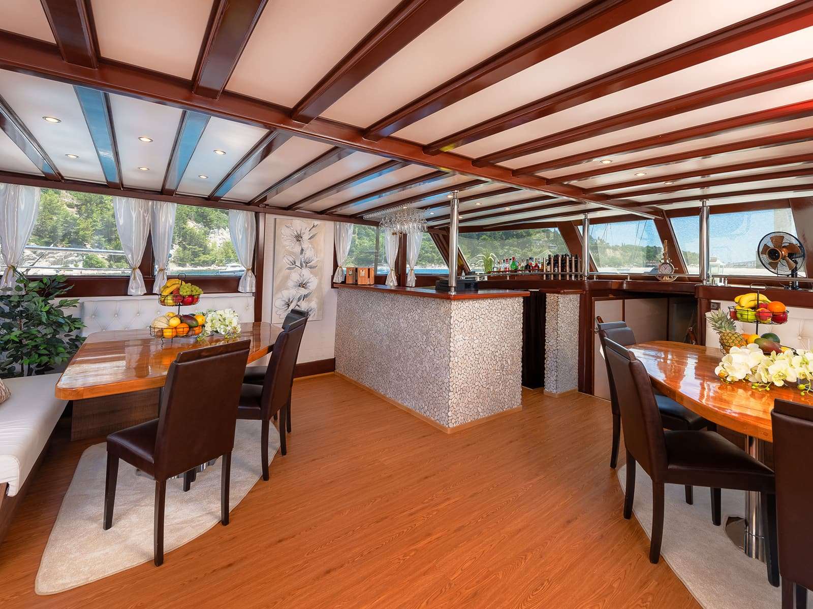 Sailing Yacht 'GULET NAUTILUS', 16 PAX, 4 Crew, 101.00 Ft, 31.00 Meters, Built 1998, Fethiye Shipyard, Refit Year 2015