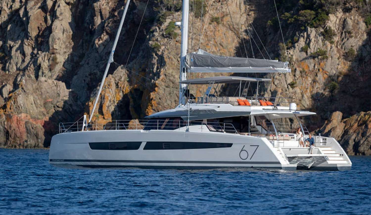 Catamaran Yacht 'LOOMA' LOOMA SISTERSHIP at anchor, 8 PAX, 3 Crew, 66.00 Ft, 20.00 Meters, Built 2023, Fountaine Pajot