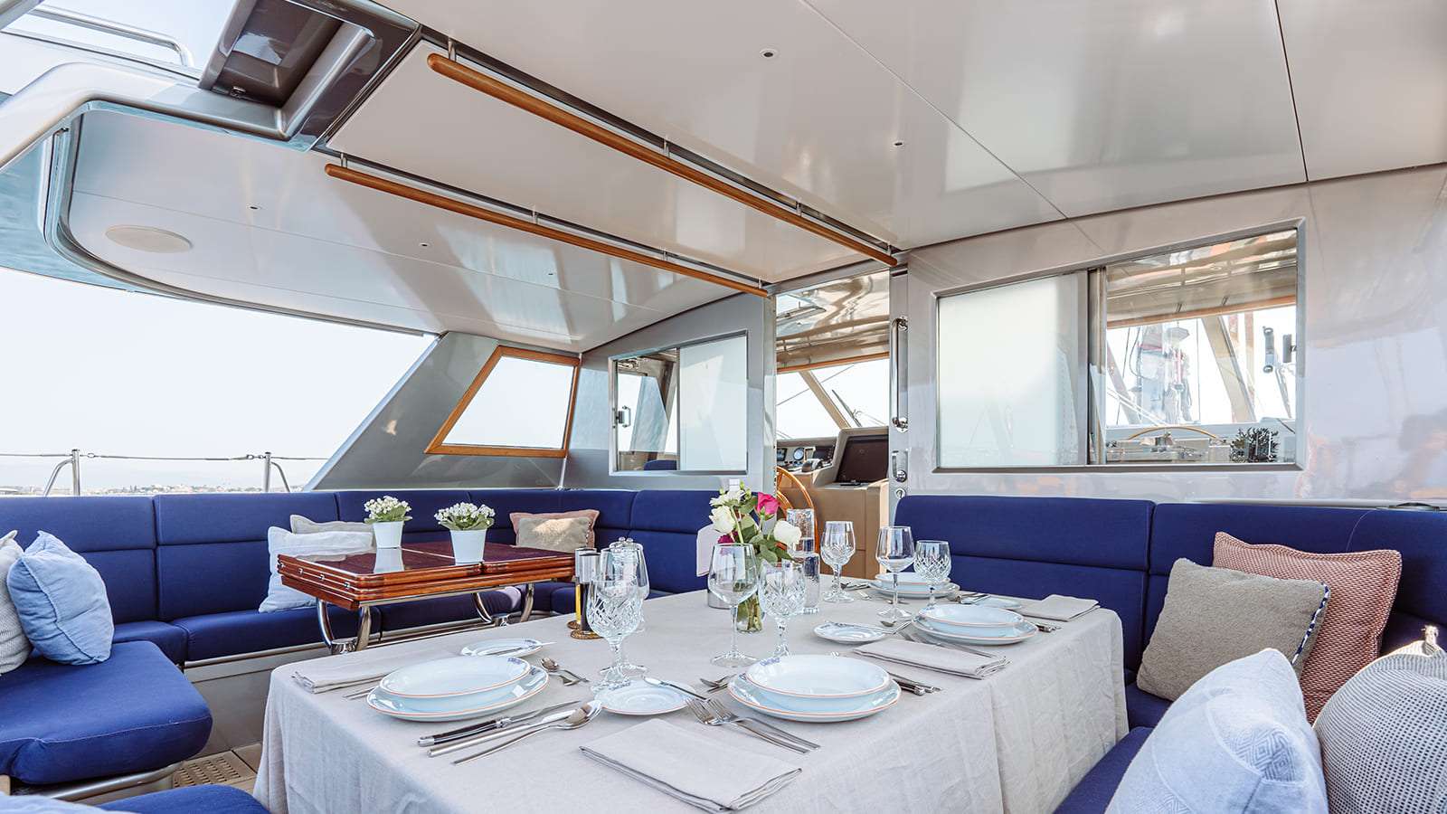 Sailing Yacht 'AFAET' Main salon, 9 PAX, 4 Crew, 99.00 Ft, 30.00 Meters, Built 1991, Jongert, Refit Year 2019