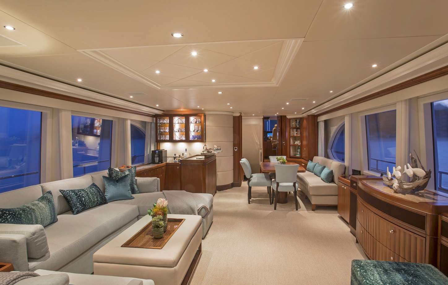 Motor Yacht 'PURA VIDA' Main Salon Looking Forward, 8 PAX, 4 Crew, 99.00 Ft, 30.00 Meters, Built 2009, Moonen, Refit Year 2017