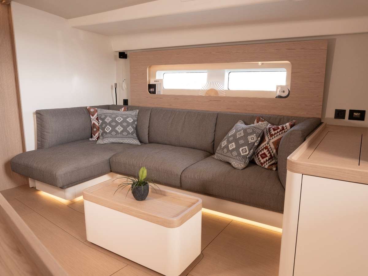 Sailing Yacht 'IZANAMI' Main Salon, 6 PAX, 2 Crew, 56.00 Ft, 17.00 Meters, Built 2022, Beneteau