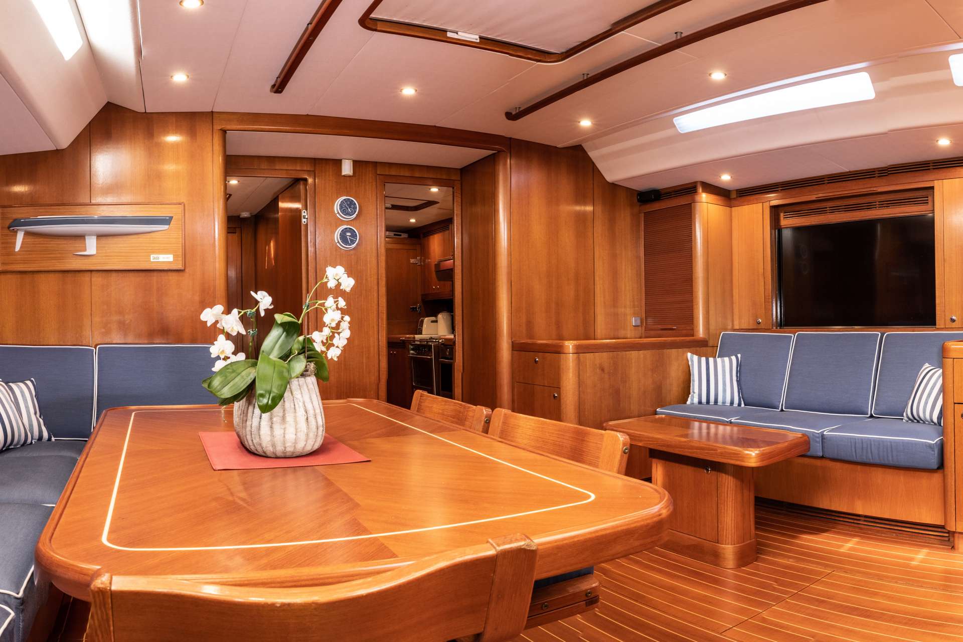 Sailing Yacht 'KALLIMA', 6 PAX, 3 Crew, 81.00 Ft, 24.00 Meters, Built 2001, S&S/Nuator Swan, Refit Year 2011, 2017, 2022