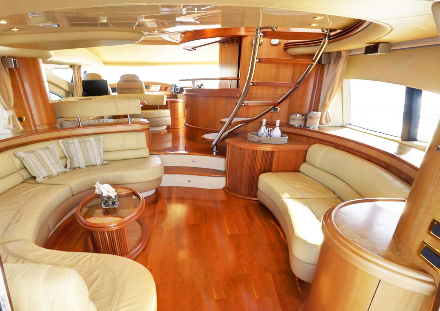 Motor Yacht 'CHILL OUT II', 9 PAX, 3 Crew, 71.00 Ft, 21.00 Meters, Built 2009, Azimut, Refit Year 2019 / 2020