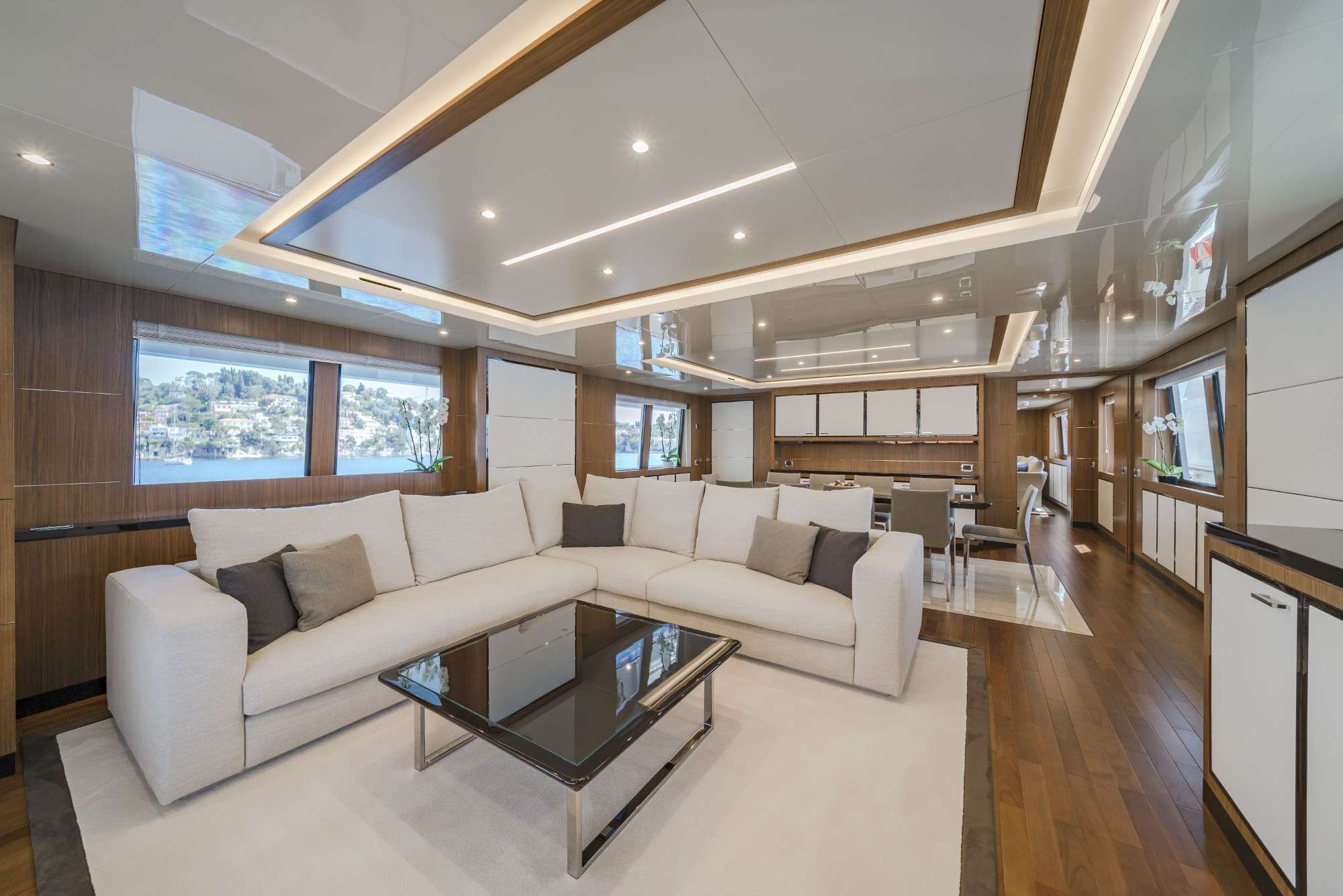 Motor Yacht 'FIORENTE' FIORENTE - Main salon - 2018, 10 PAX, 7 Crew, 121.00 Ft, 37.00 Meters, Built 1990, Ferronavale, Refit Year  2018